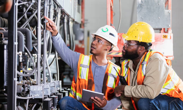 Best Electrician Near Me  in Gladeview, FL
